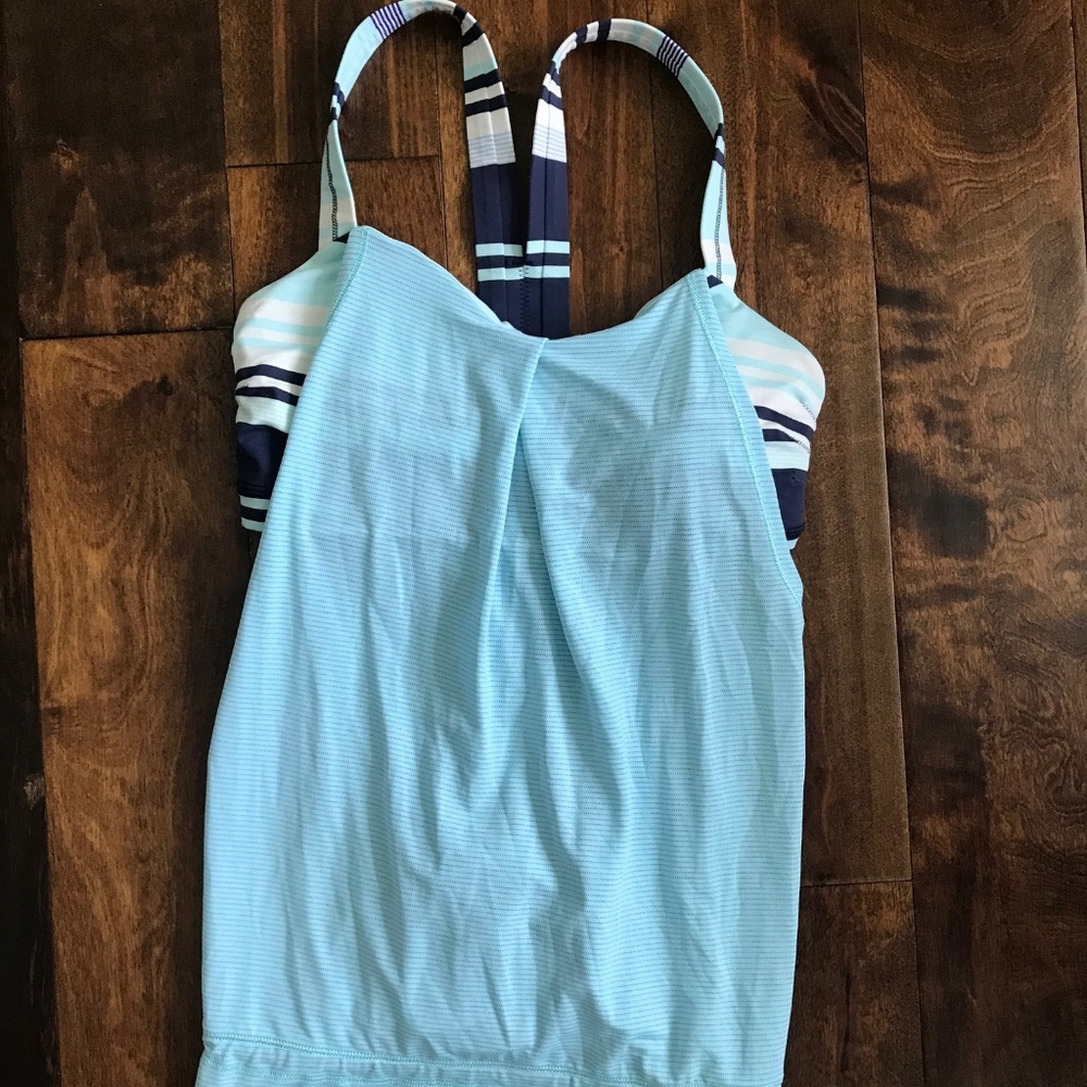 Lululemon Built In Sports Bra Size 6 Women's Sport
